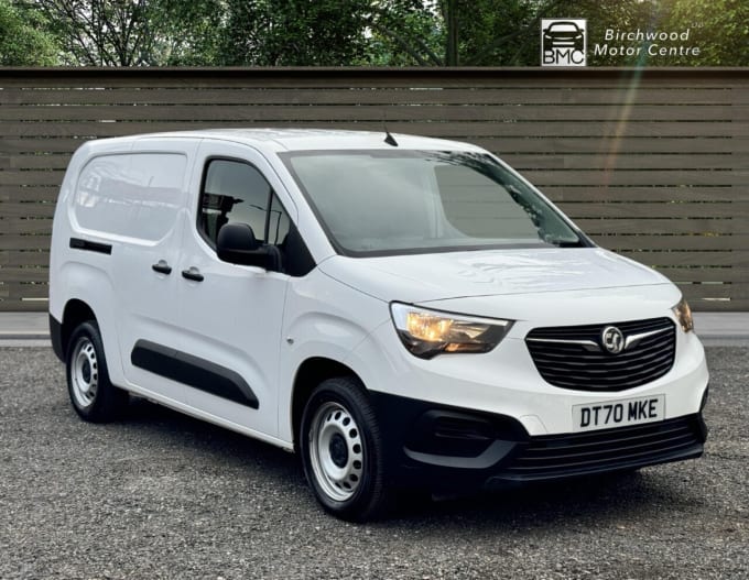 2025 Vauxhall Combo