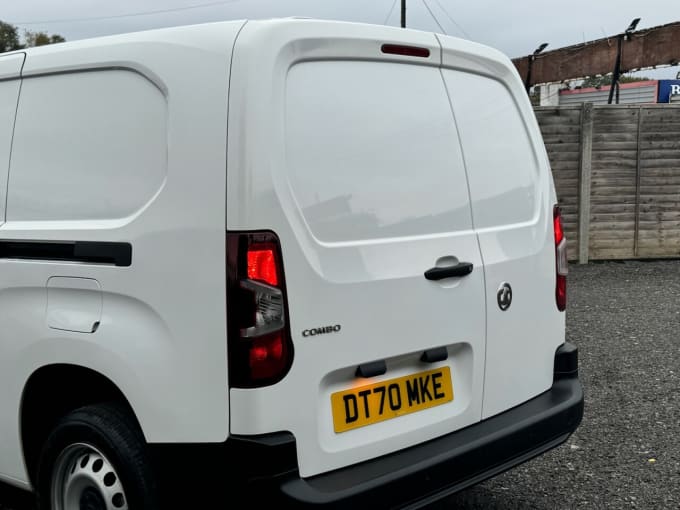 2025 Vauxhall Combo