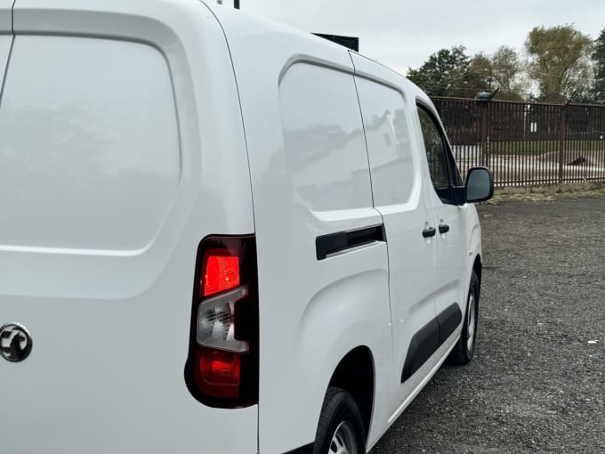 2025 Vauxhall Combo