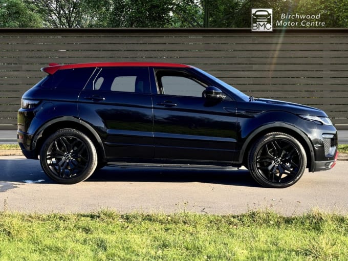 2025 Land Rover Range Rover Evoque