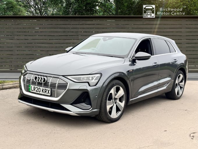 2025 Audi E-tron