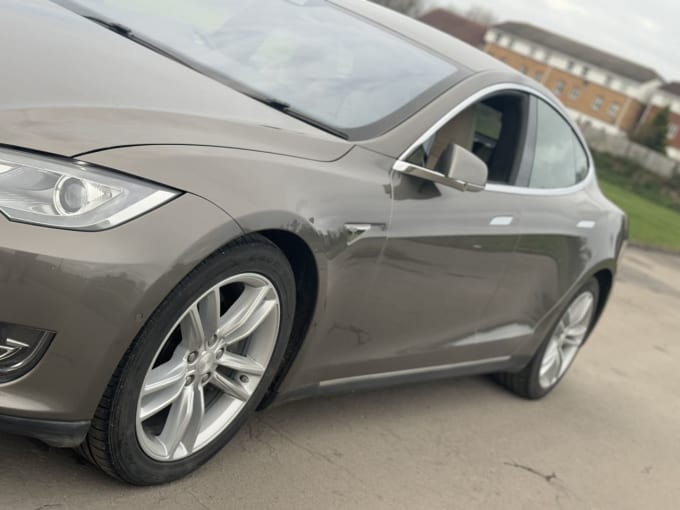 2025 Tesla Model S