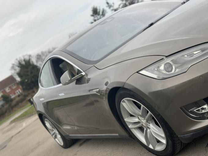 2025 Tesla Model S