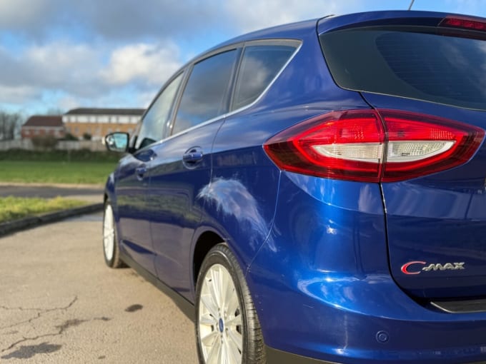 2025 Ford C-max