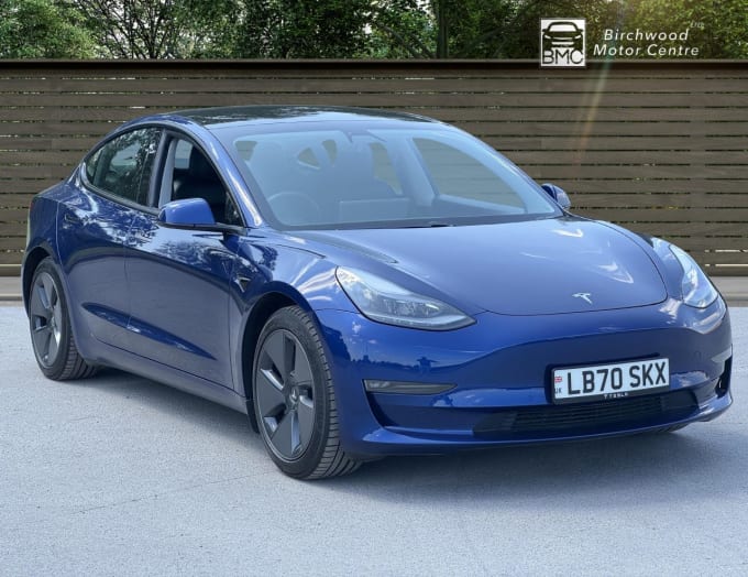 2025 Tesla Model 3