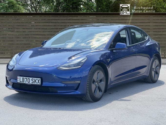2025 Tesla Model 3