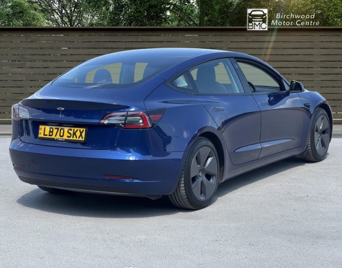 2025 Tesla Model 3