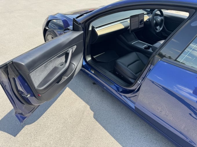 2025 Tesla Model 3