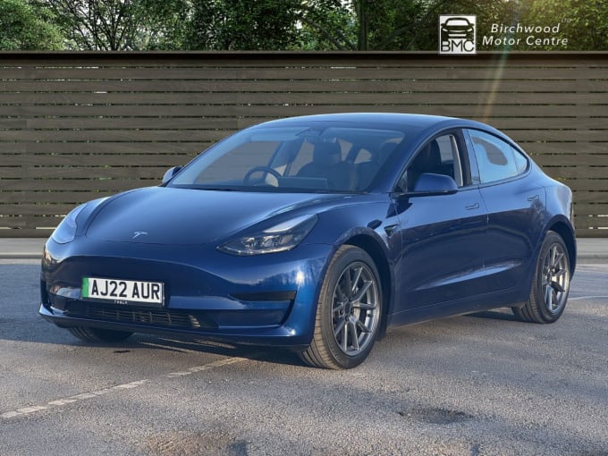 2025 Tesla Model 3