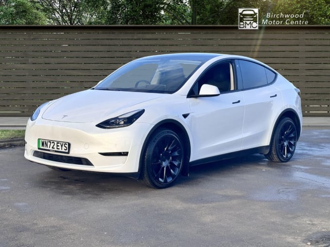 2025 Tesla Model Y