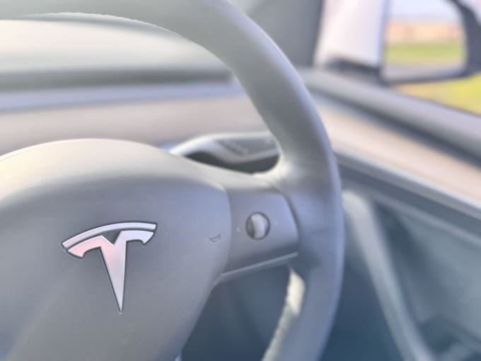 2025 Tesla Model Y