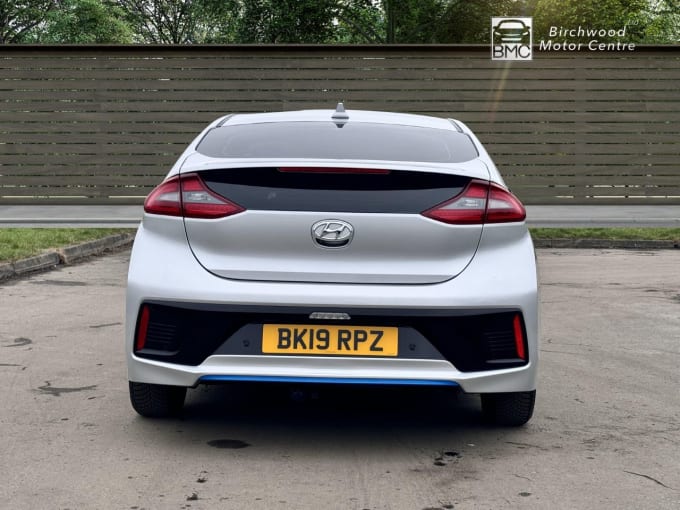 2025 Hyundai Ioniq