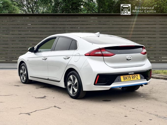 2025 Hyundai Ioniq