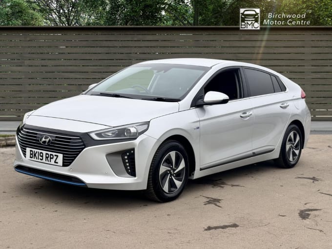 2025 Hyundai Ioniq