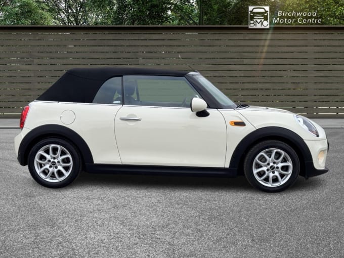 2025 Mini Convertible