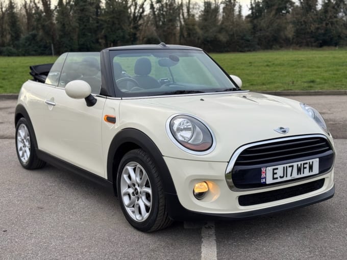 2025 Mini Convertible