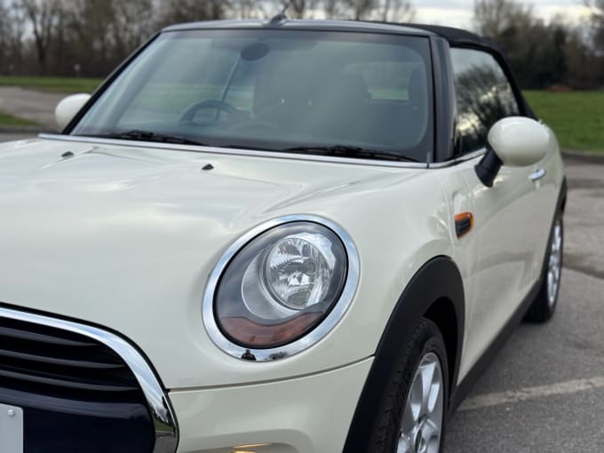 2025 Mini Convertible