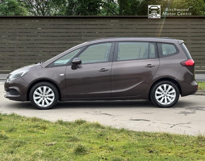 2025 Vauxhall Zafira Tourer