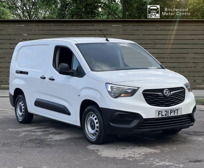 2025 Vauxhall Combo