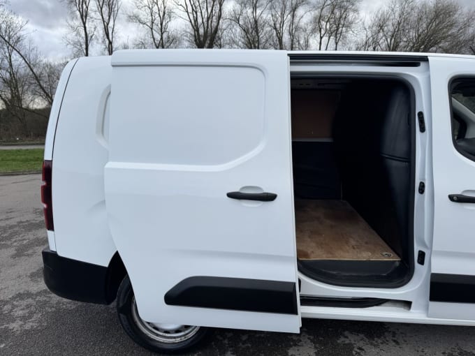 2025 Vauxhall Combo