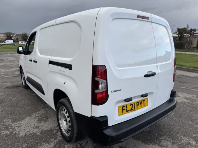 2025 Vauxhall Combo