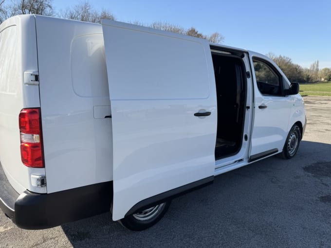 2025 Vauxhall Vivaro