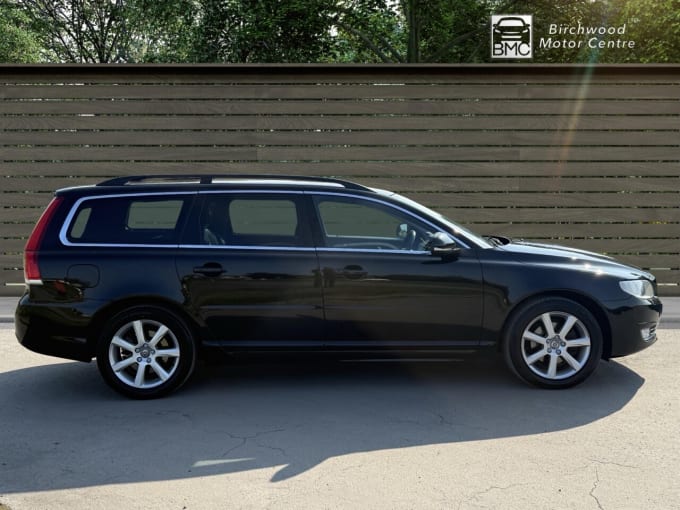 2025 Volvo V70
