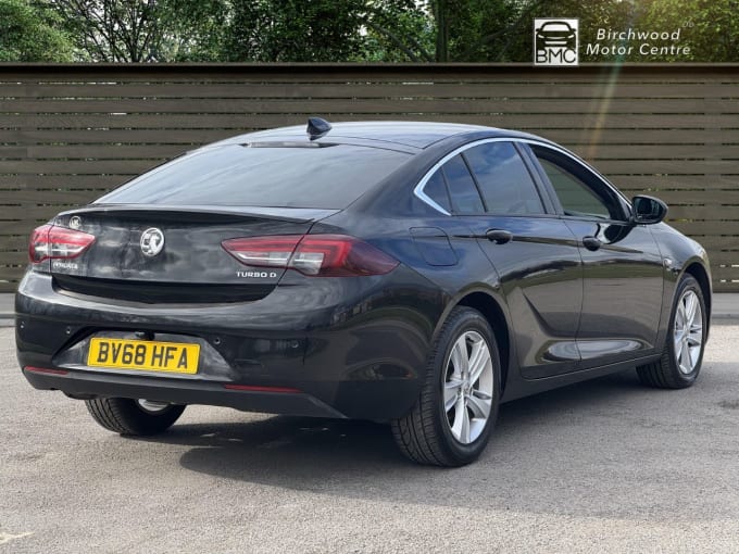 2025 Vauxhall Insignia