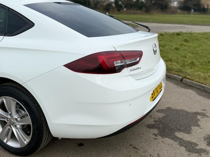 2025 Vauxhall Insignia