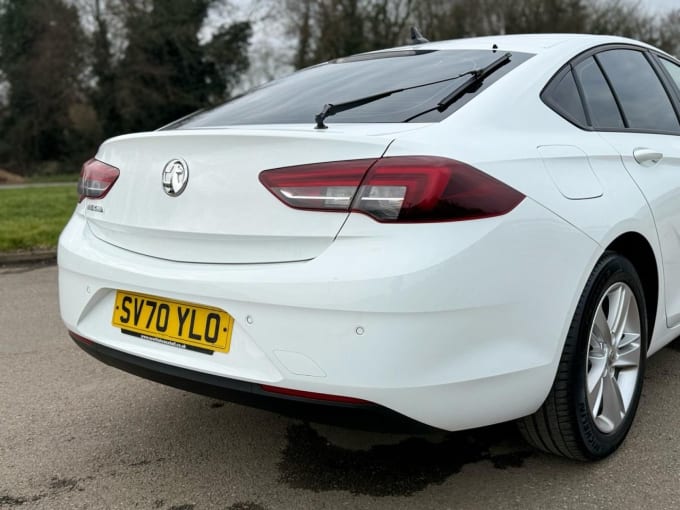 2025 Vauxhall Insignia