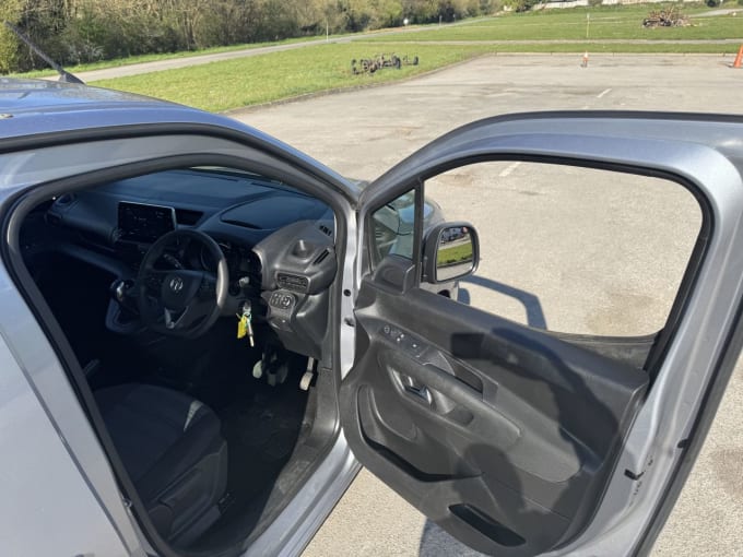 2025 Vauxhall Combo Life