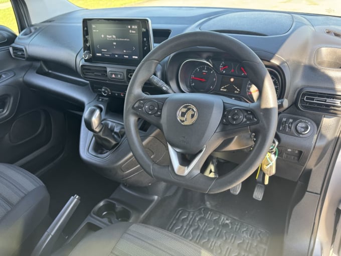 2025 Vauxhall Combo Life