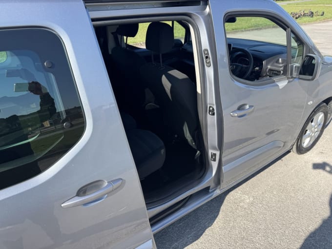 2025 Vauxhall Combo Life