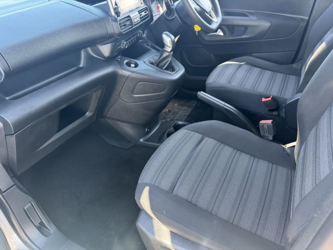 2025 Vauxhall Combo Life