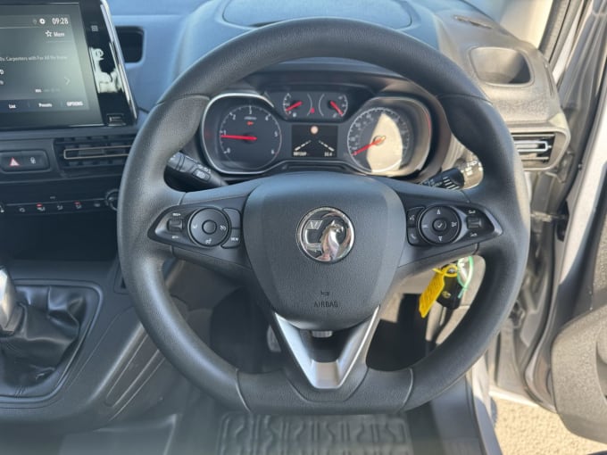 2025 Vauxhall Combo Life