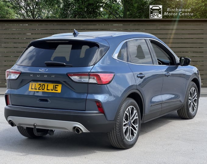 2025 Ford Kuga