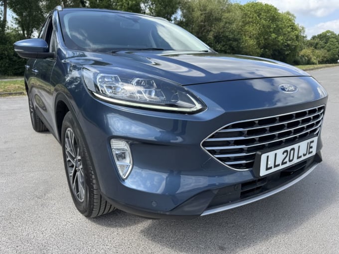 2025 Ford Kuga