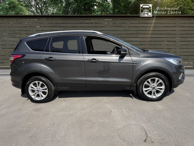 2025 Ford Kuga