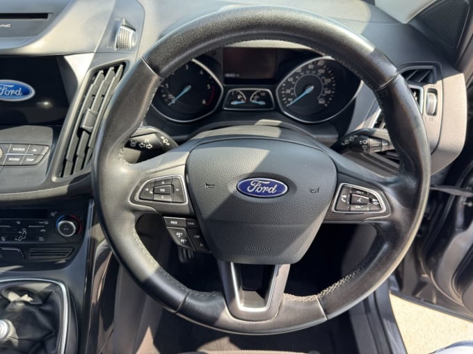 2025 Ford Kuga