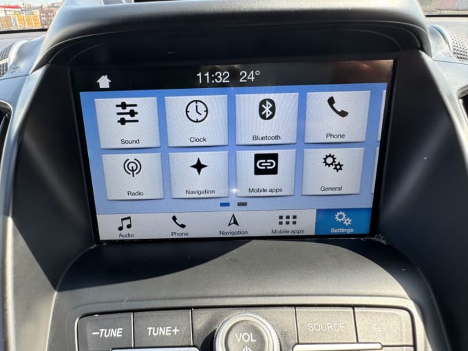 2025 Ford Kuga
