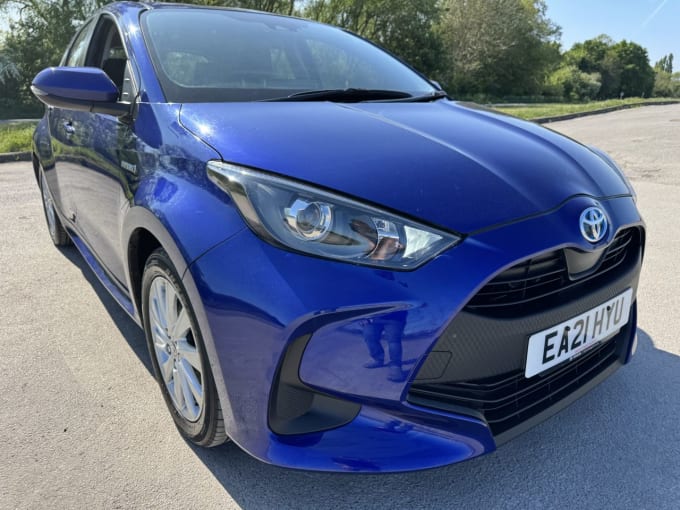 2025 Toyota Yaris