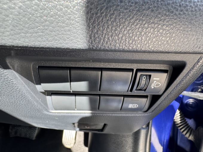 2025 Toyota Yaris