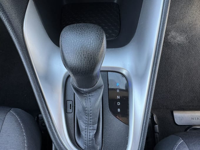 2025 Toyota Yaris