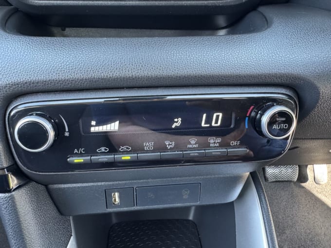 2025 Toyota Yaris