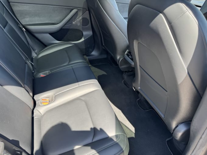 2025 Tesla Model Y