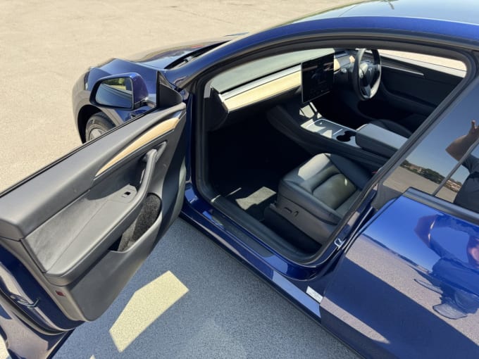 2025 Tesla Model Y