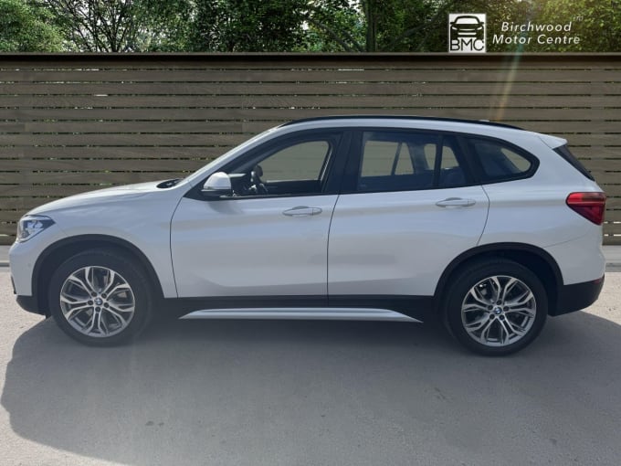 2025 BMW X1