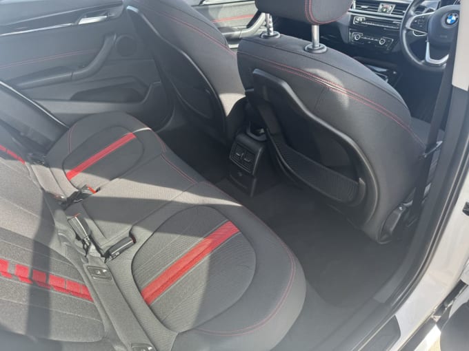 2025 BMW X1