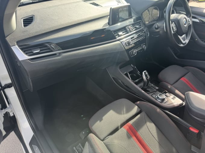2025 BMW X1