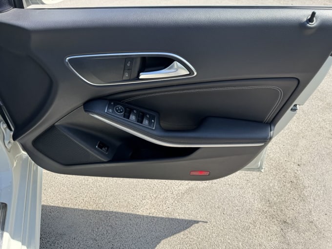2025 Mercedes-benz Cla